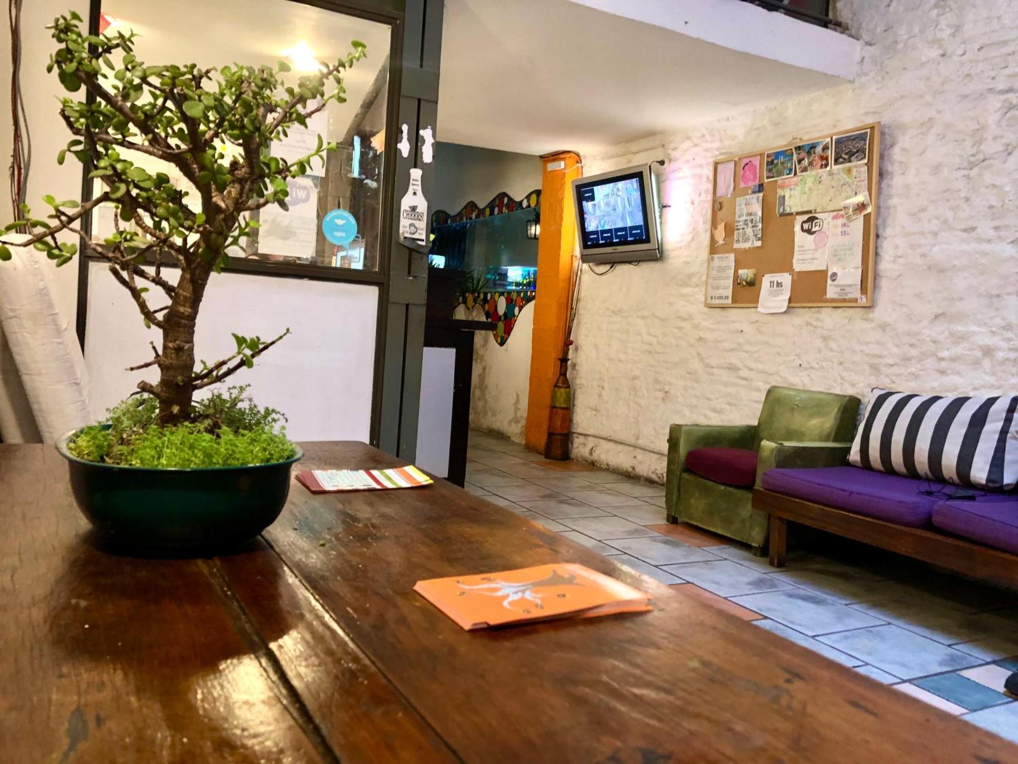 Granados Hostel Buenos Aires Exterior photo