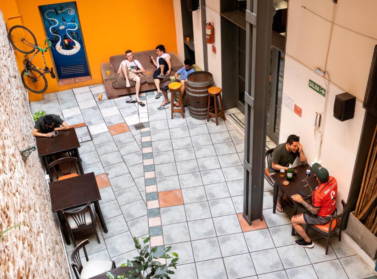 Granados Hostel Buenos Aires Exterior photo